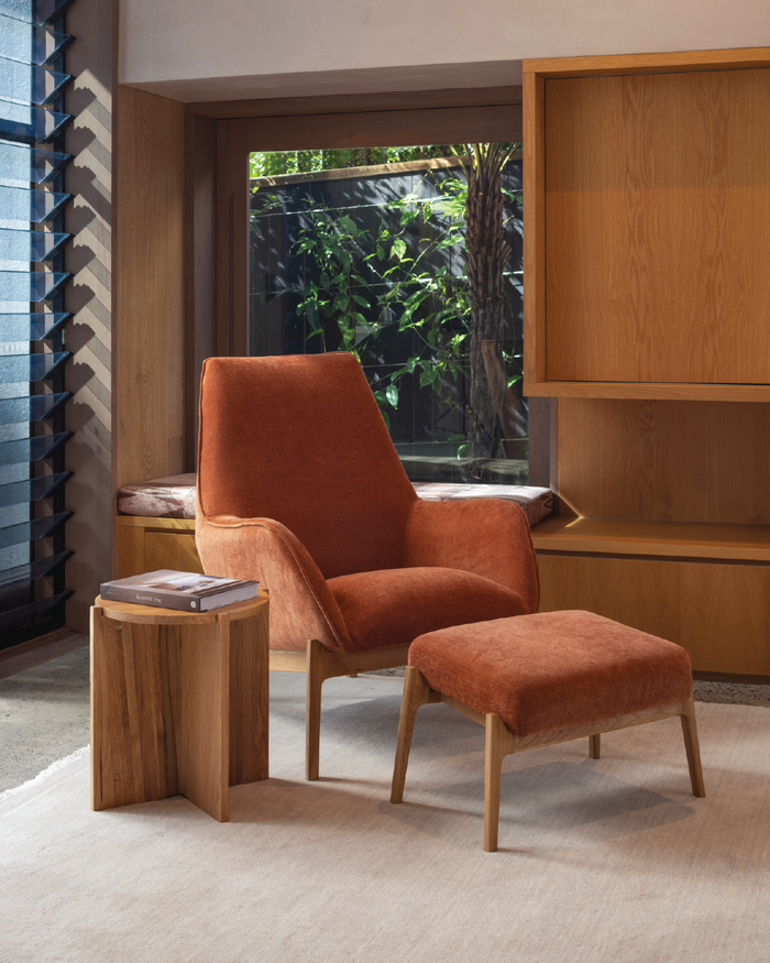 Arna Footstool