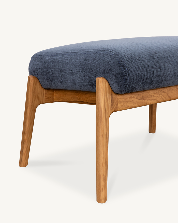 Arna Footstool