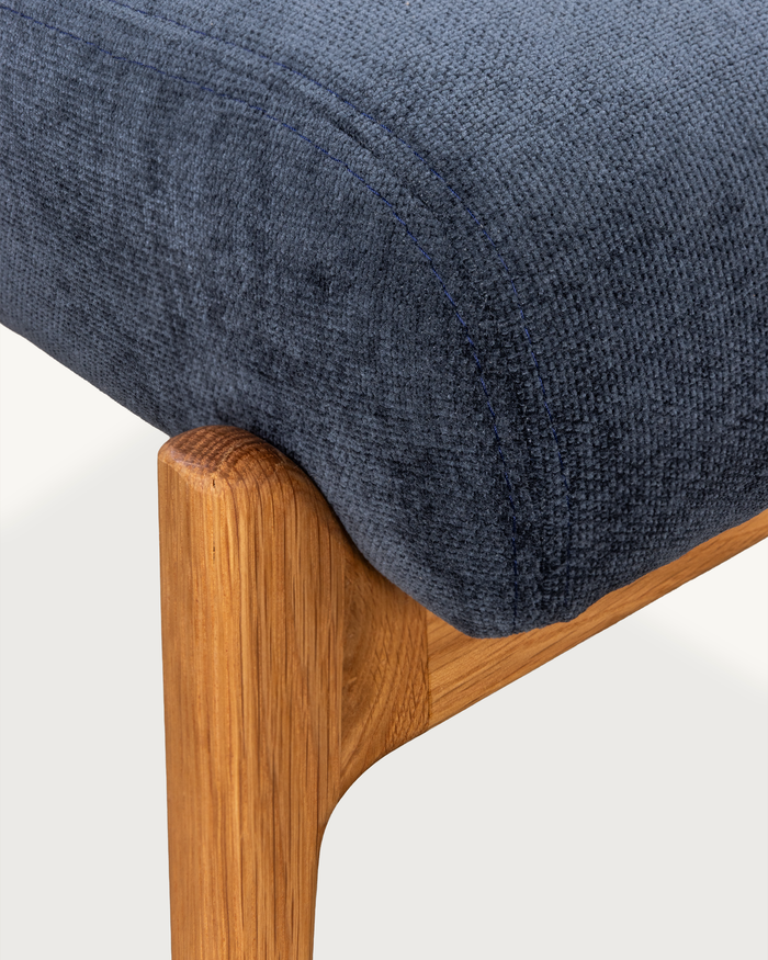 Arna Footstool