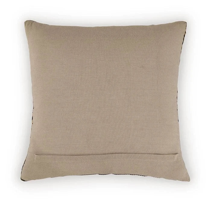 Davinwood Pillow