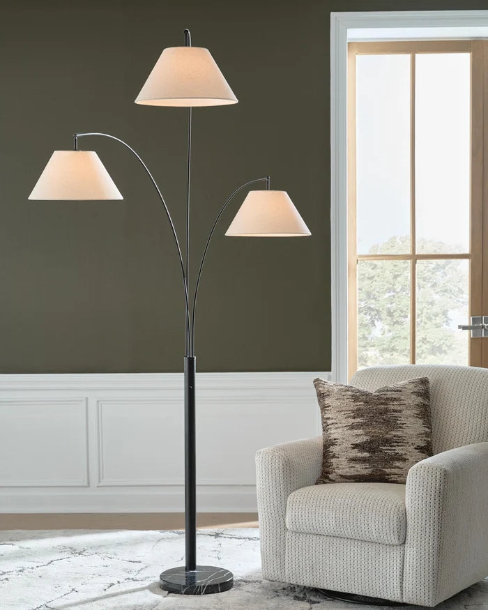 Gibbswellner Floor Lamp