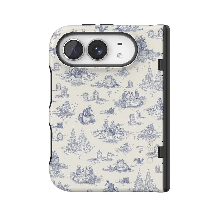 Graveyard Gathering | Skeleton Picnic Case
