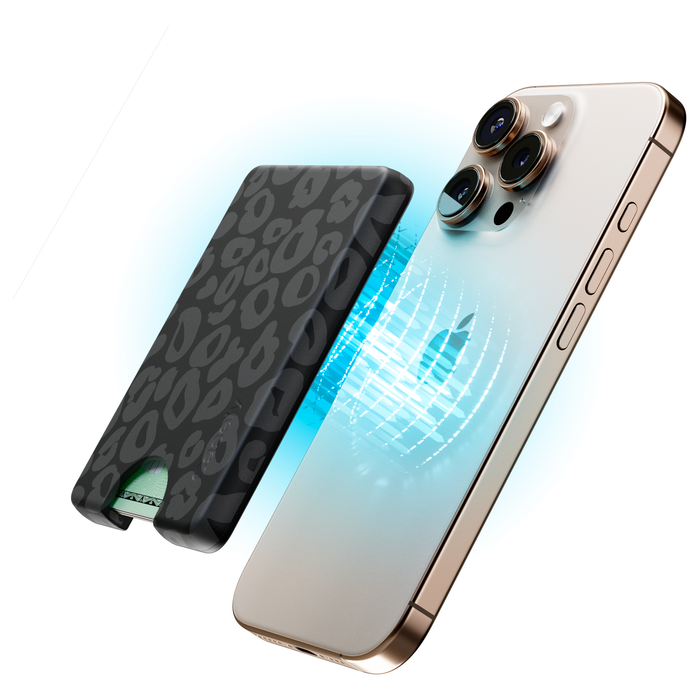 into-the-wild-black-leopard-magwallet view
