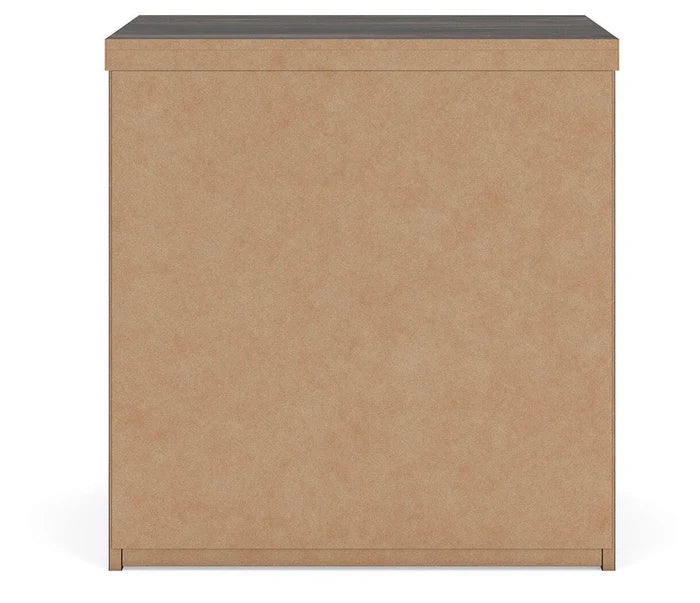 Shaehartin Nightstand
