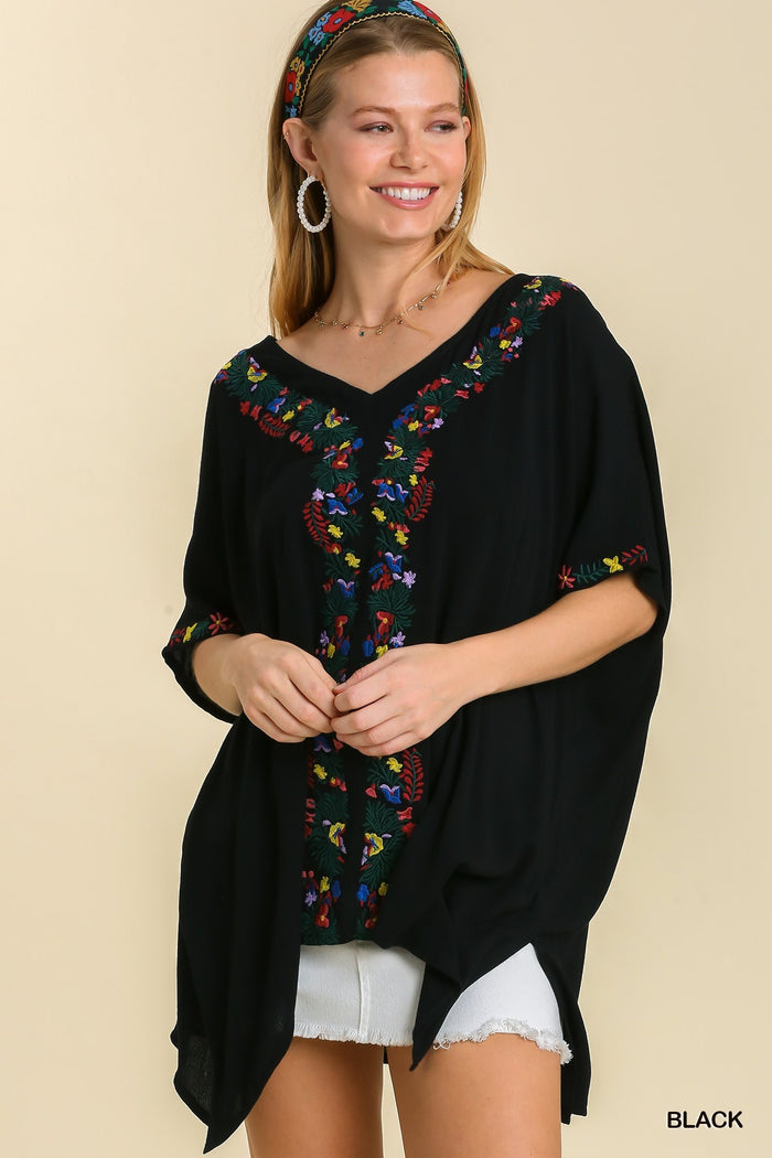 UMGEE Tropical Embroidery V-Neck Kaftan Top with No Lining