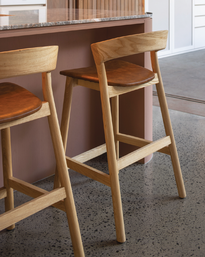 Vara 01 Counter Stool