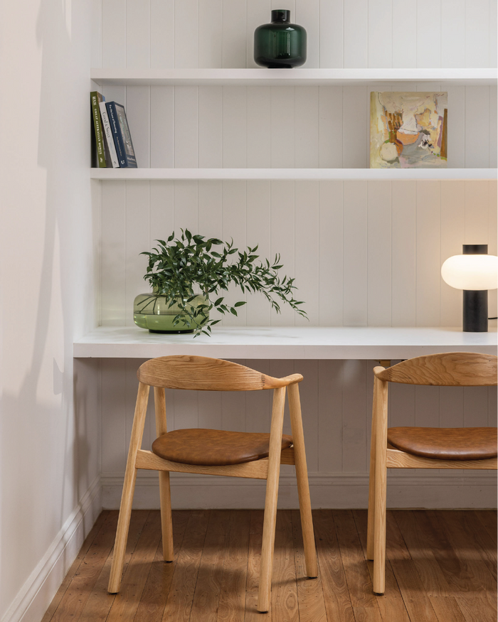 Vara 02 Dining Chair